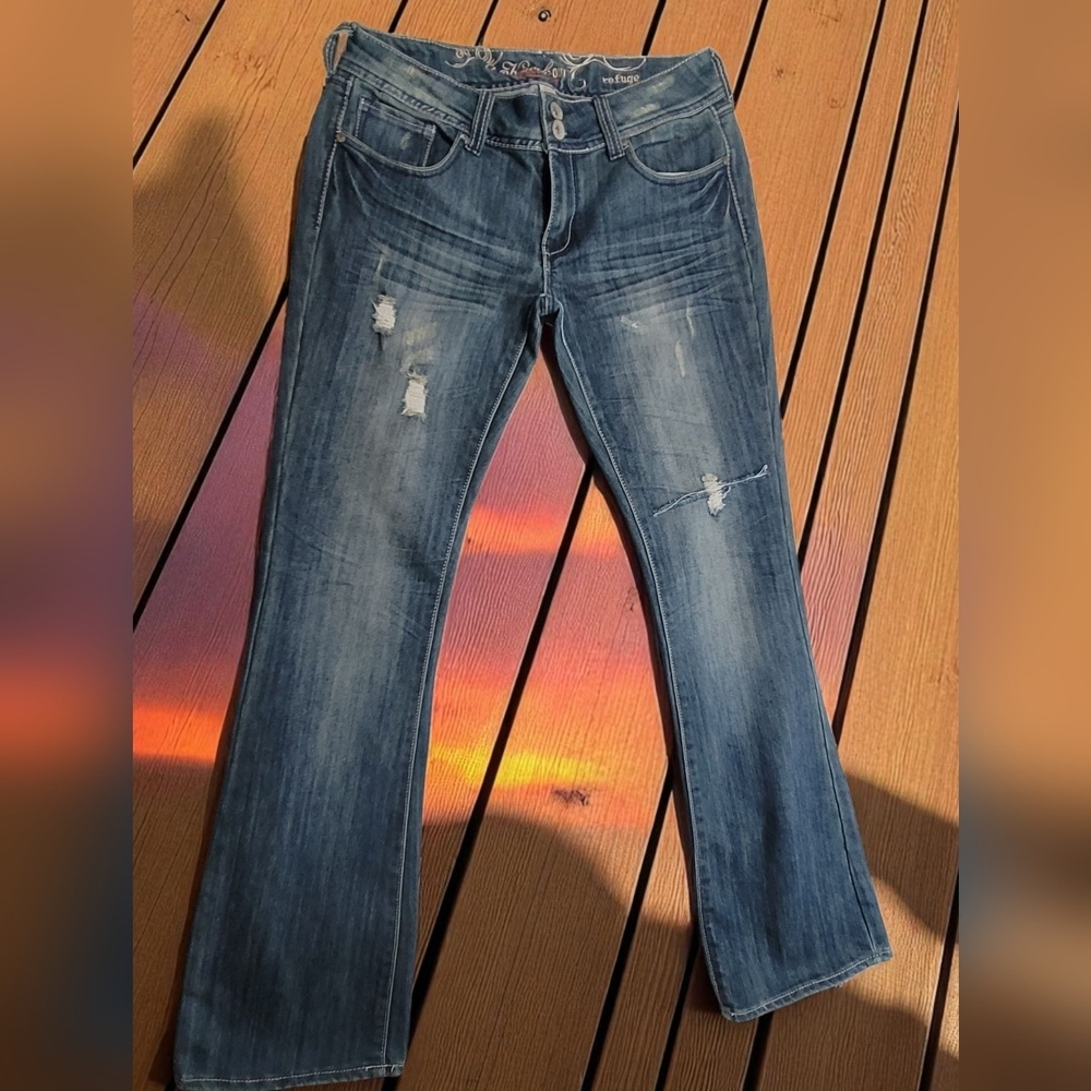 REFUGE - 10R Classic Blue Distressed Women's Jeans